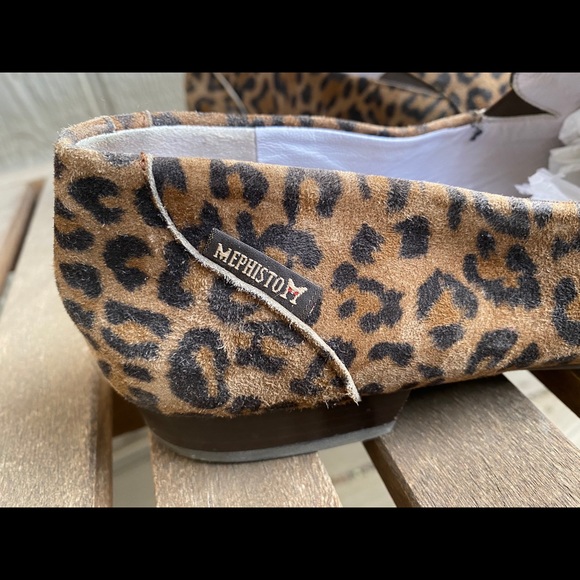MEPHISTO Leopard Print Flats 9 EUC - Picture 6 of 12